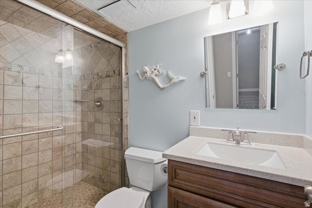 2847 W LINDI WAY, Layton, UT 84041