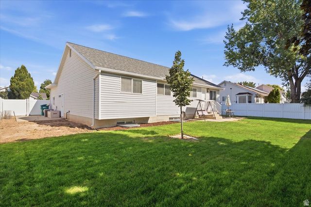 2847 W LINDI WAY, Layton, UT 84041