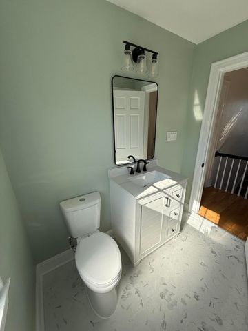 8 Ashmore Drive, Frankfort, KY 40601