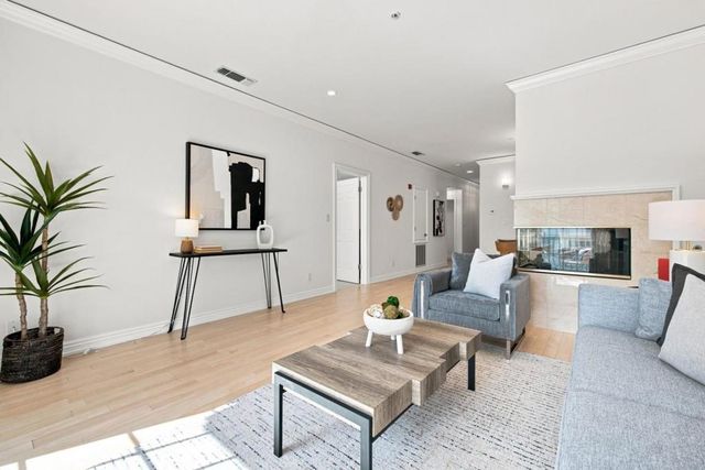 153 N N San Mateo Drive 304, San Mateo, CA 94401
