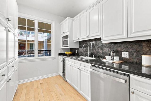 153 N N San Mateo Drive 304, San Mateo, CA 94401
