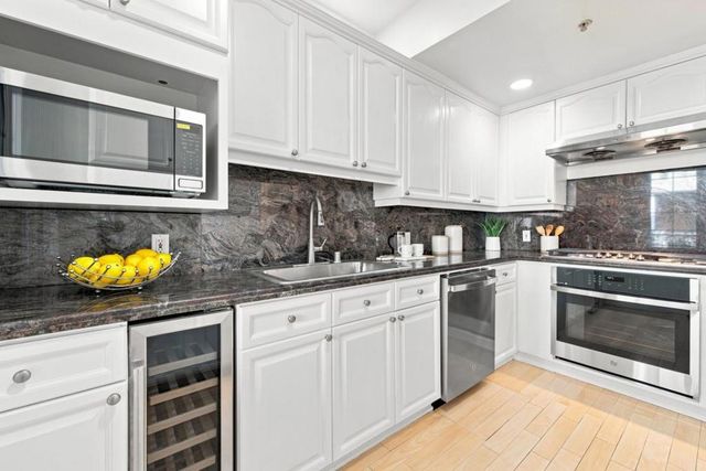 153 N N San Mateo Drive 304, San Mateo, CA 94401