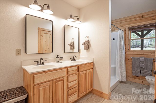 201 Whitestone Circle, Union Mills, NC 28167