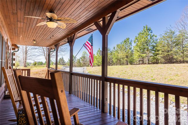 201 Whitestone Circle, Union Mills, NC 28167
