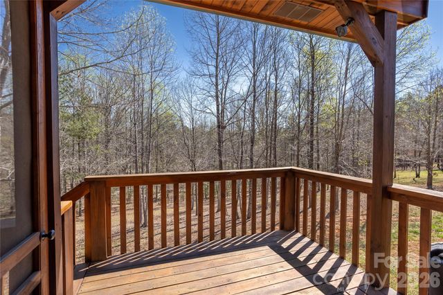 201 Whitestone Circle, Union Mills, NC 28167
