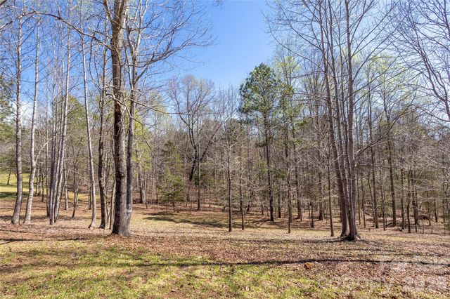 201 Whitestone Circle, Union Mills, NC 28167