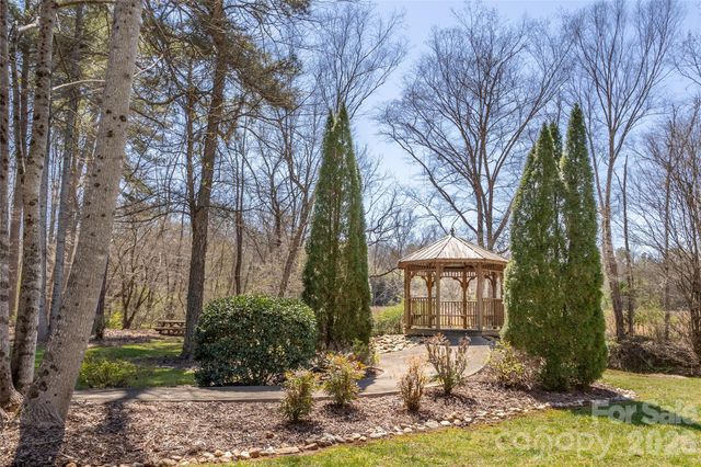 201 Whitestone Circle, Union Mills, NC 28167