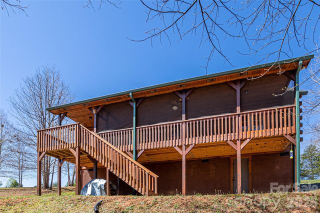 201 Whitestone Circle, Union Mills, NC 28167