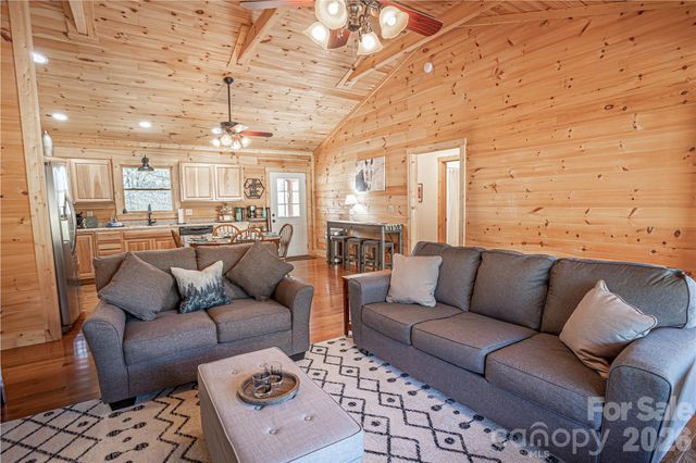 201 Whitestone Circle, Union Mills, NC 28167
