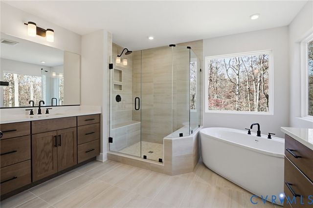 9385 Stingray Point Ct, New Kent, VA 23124
