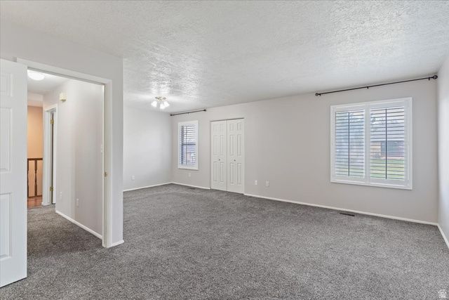 1046 E 5675 S, South Ogden, UT 84405