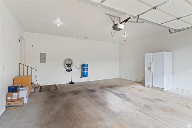 1046 E 5675 S, South Ogden, UT 84405