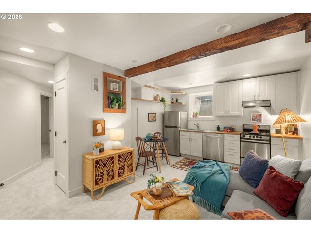 402 Se 31ST Ave, Portland, OR 97214