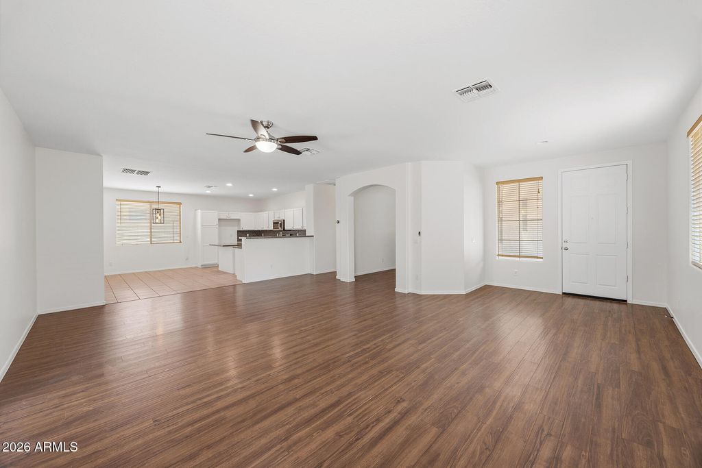 3096 E RAVENSWOOD Drive, Gilbert, AZ 85298 — photo 3