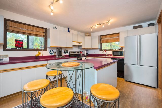 266 ELK LN, Mcgaheysville, VA 22840