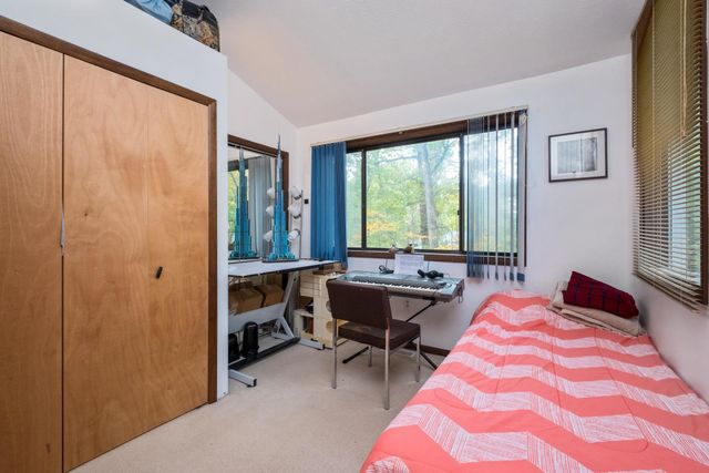 266 ELK LN, Mcgaheysville, VA 22840