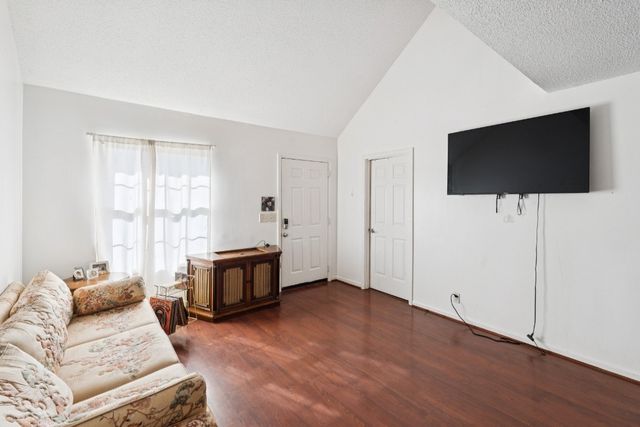 1544 Heritage View Blvd, Madison, TN 37115