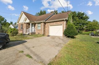 1544 Heritage View Blvd, Madison, TN 37115