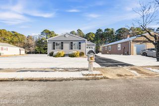 199 Cabrillo Boulevard, Toms River, NJ 08757