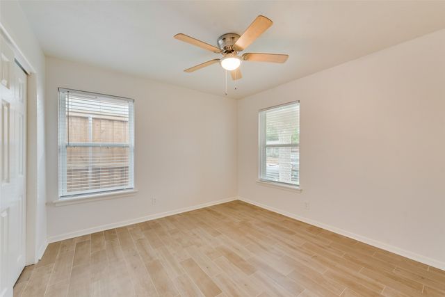 2643 San Medina Avenue, Dallas, TX 75228