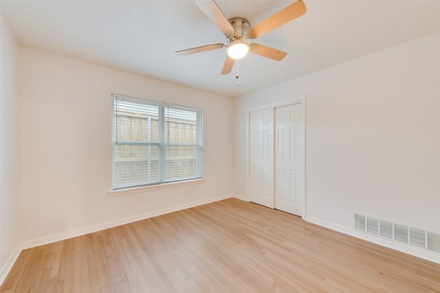 2643 San Medina Avenue, Dallas, TX 75228