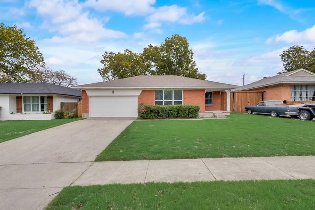 2643 San Medina Avenue, Dallas, TX 75228