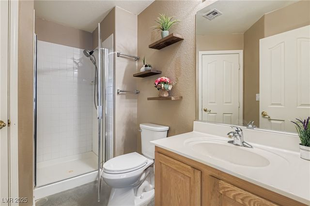 8213 Woodland Prairie Avenue, Las Vegas, NV 89129