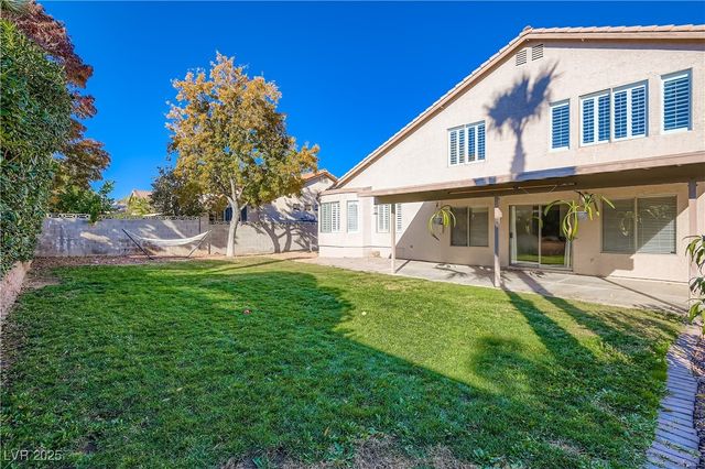 8213 Woodland Prairie Avenue, Las Vegas, NV 89129