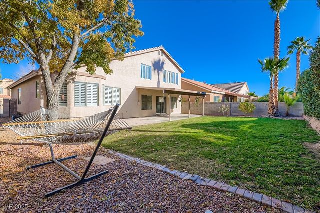 8213 Woodland Prairie Avenue, Las Vegas, NV 89129