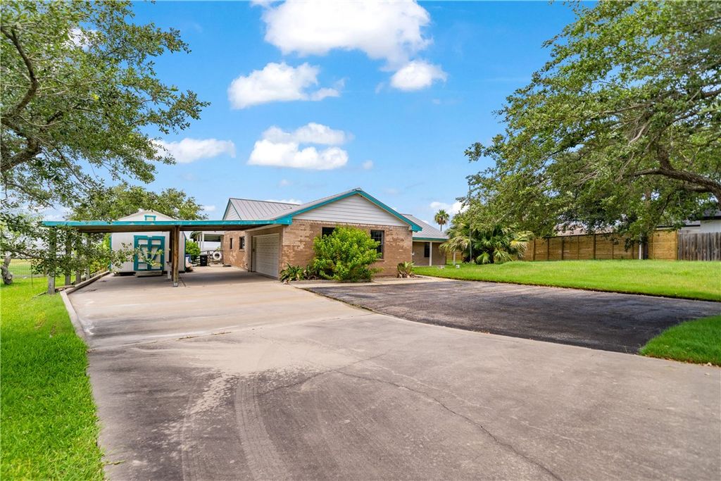 4931 Fm 1781, Rockport, TX 78382 — photo 3