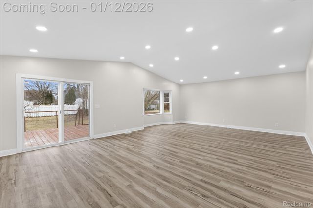 3832 Grindley Park Street, Dearborn, MI 48124