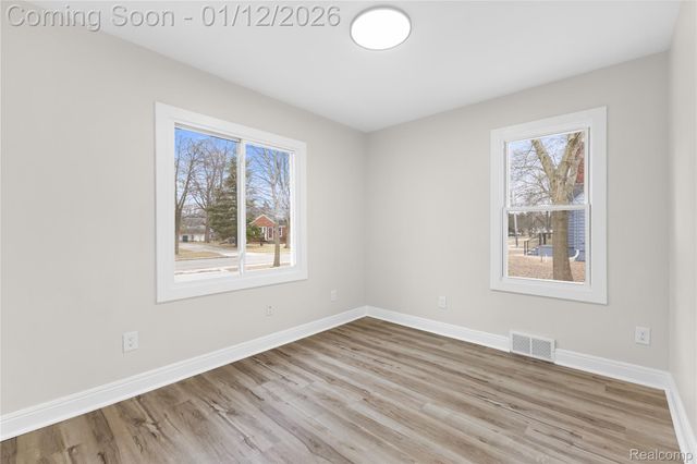 3832 Grindley Park Street, Dearborn, MI 48124