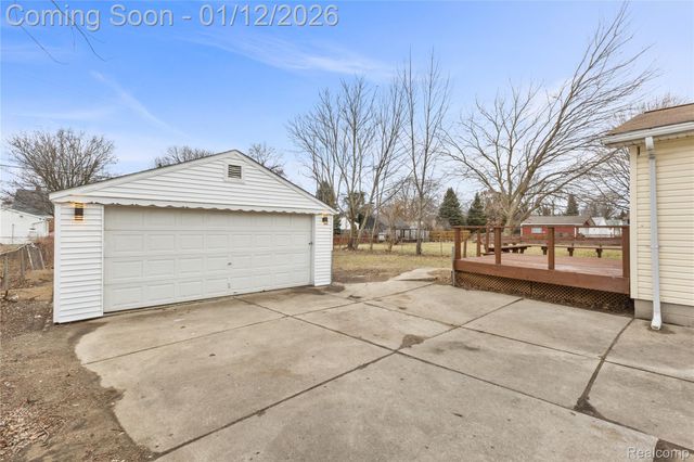 3832 Grindley Park Street, Dearborn, MI 48124
