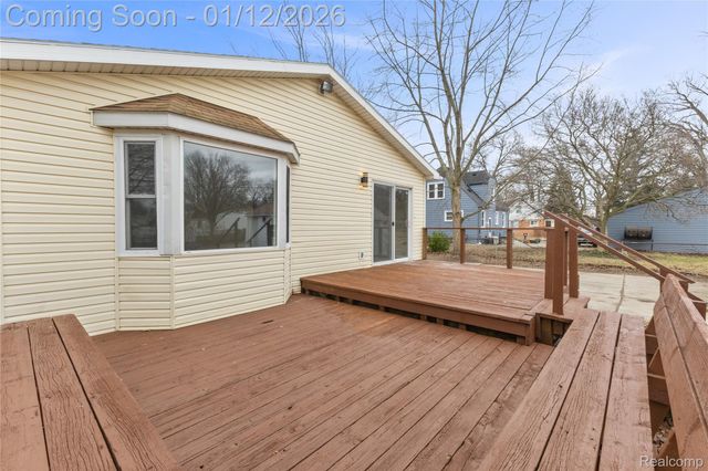 3832 Grindley Park Street, Dearborn, MI 48124