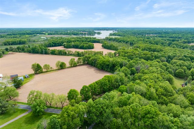 7132 S 27th Street, Scotts, MI 49088