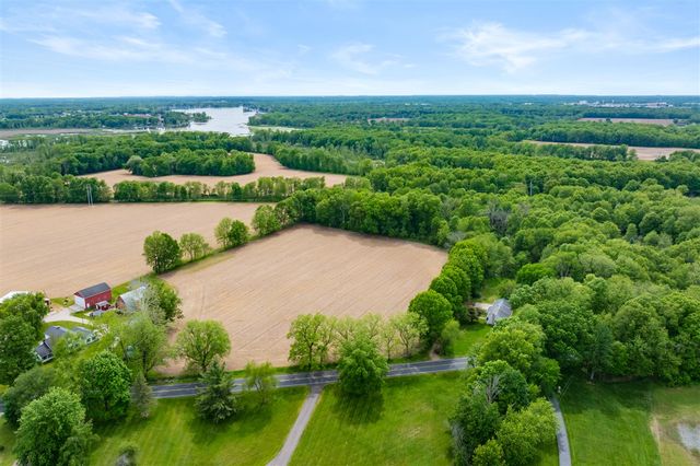 7132 S 27th Street, Scotts, MI 49088