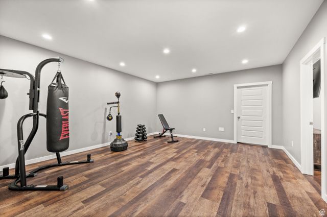178 E COPPER CIR, Harrisville, UT 84404