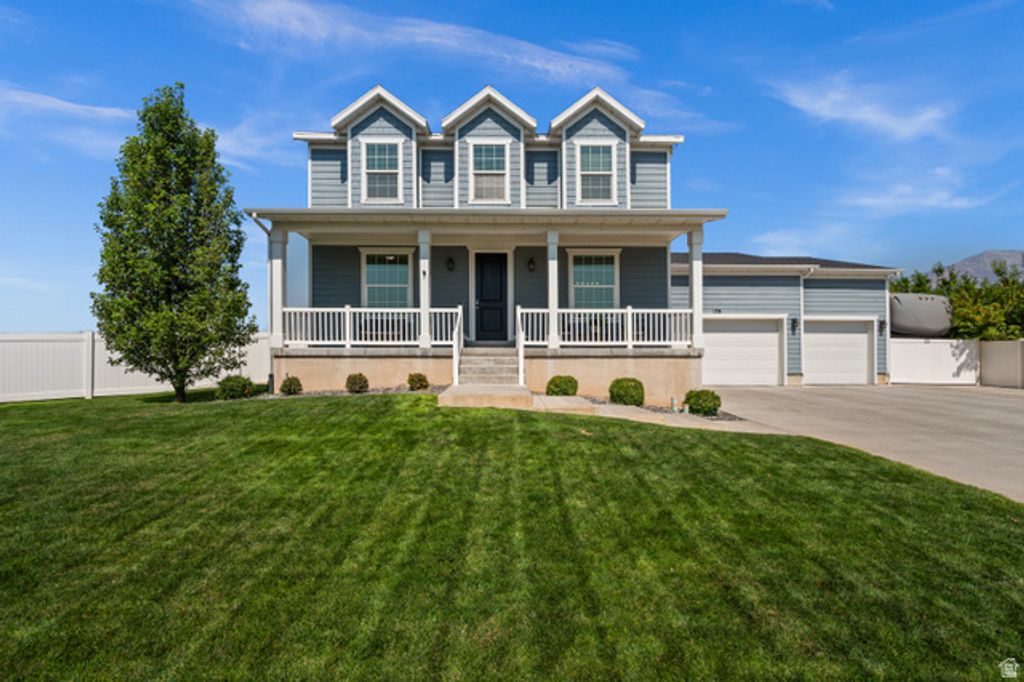 178 E COPPER CIR, Harrisville, UT 84404