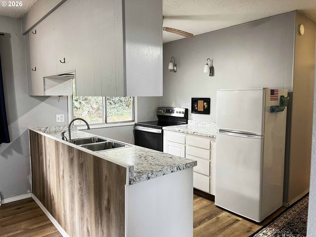 83871 Hwy 101, Florence, OR 97439