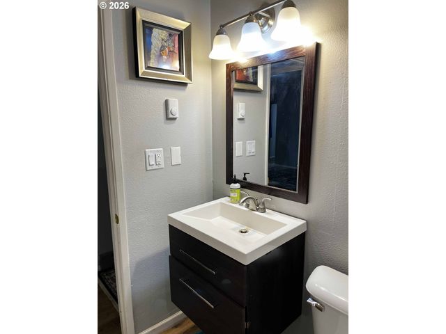 83871 Hwy 101, Florence, OR 97439