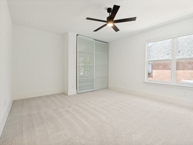 2805 Greenbrook Court, Grapevine, TX 76051