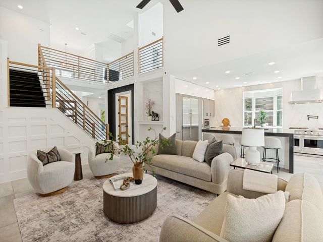 2805 Greenbrook Court, Grapevine, TX 76051