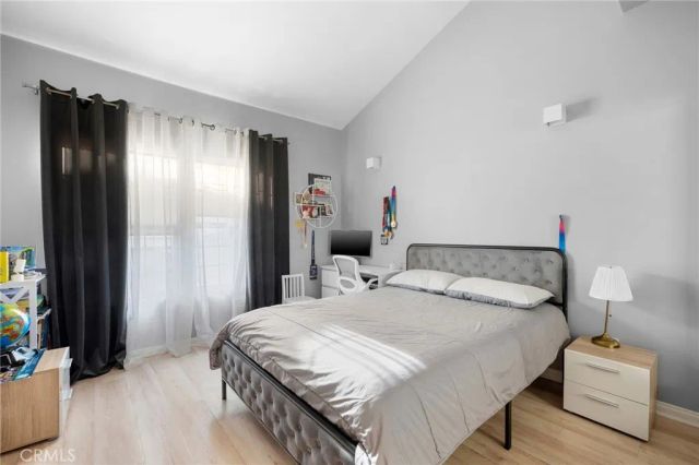 415 E Dryden 110, Glendale, CA 91207