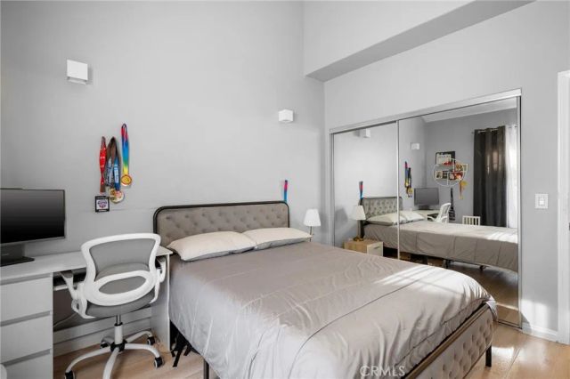 415 E Dryden 110, Glendale, CA 91207