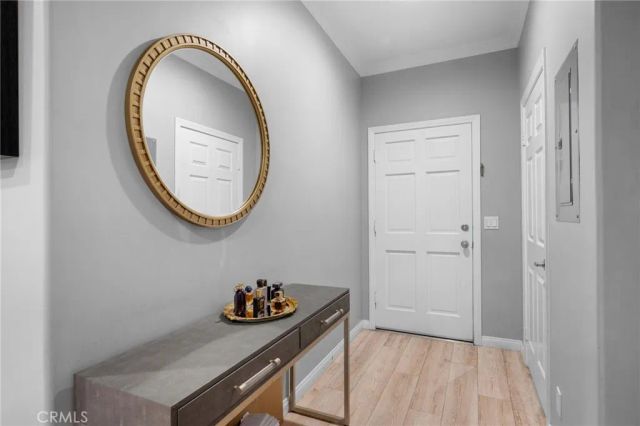 415 E Dryden 110, Glendale, CA 91207