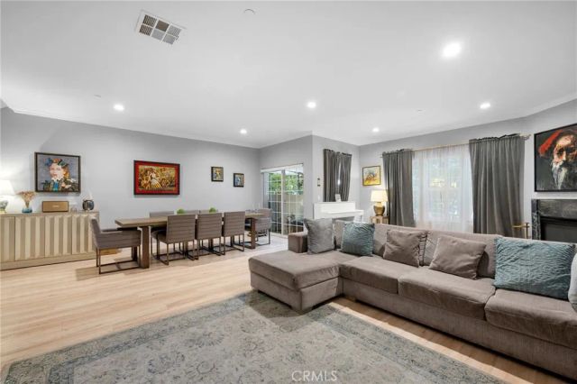 415 E Dryden 110, Glendale, CA 91207