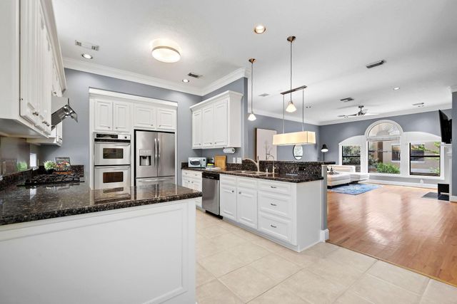 1962 Indiana Street, Houston, TX 77019