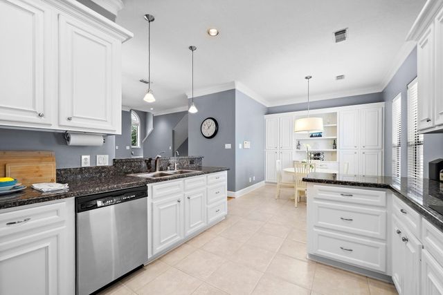 1962 Indiana Street, Houston, TX 77019