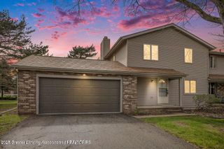 1012 Grenoble Circle, 106, Lansing, MI 48917