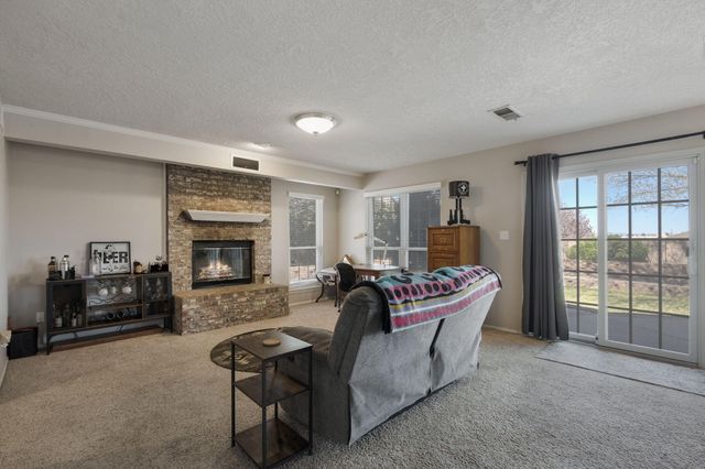 4701 Summerlin Road NW, Albuquerque, NM 87114